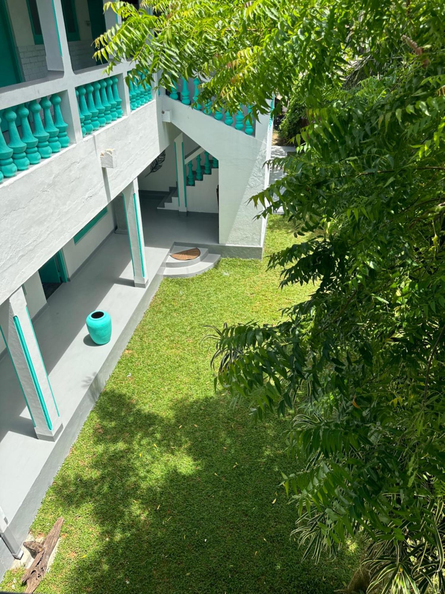 Villa 47 Hikkaduwa Eksteriør bilde